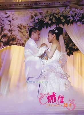供應(yīng)成都婚慶禮品定制與中秋鮮花特惠 誠(chéng)信陽(yáng)光，專(zhuān)注宿根花卉